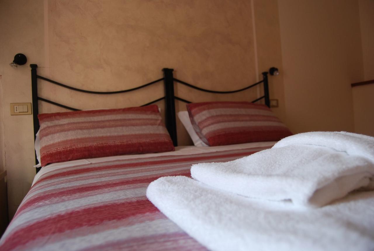 Hotel Iscla Эдоло Экстерьер фото